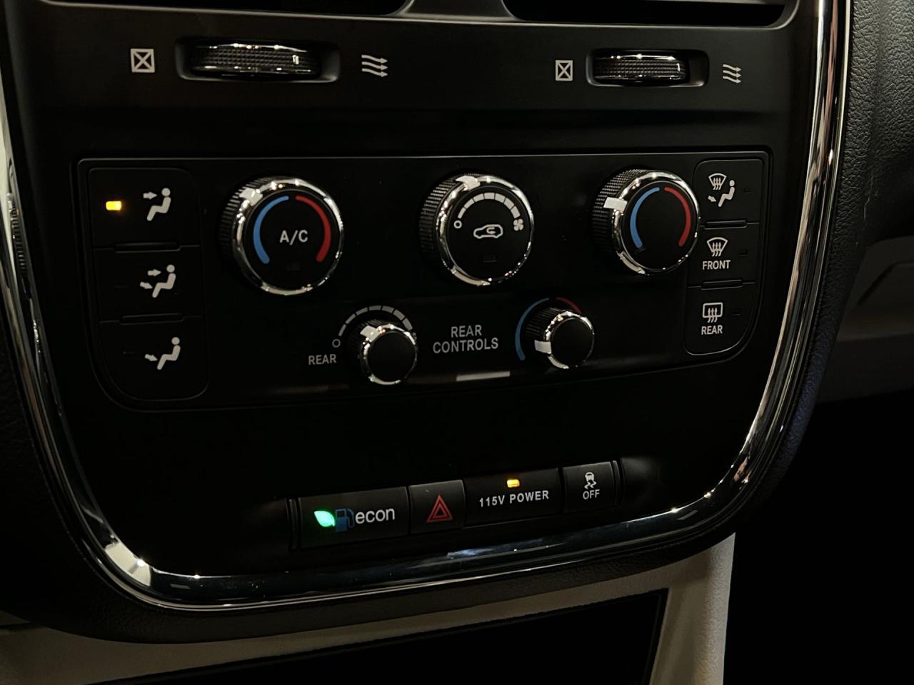 2016 Dodge Grand Caravan PREMIUM PLUS | 7-PASS |LEATHER | DVD | 17IN ALLOYS Photo