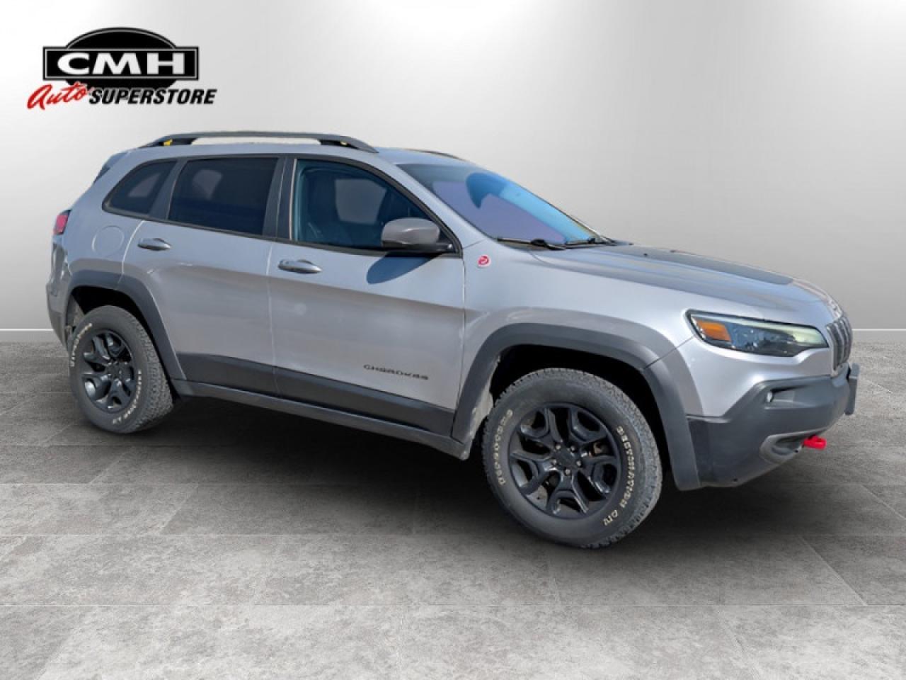 2020 Jeep Cherokee Trailhawk  **VERY LOW KMS - PANO SUNROOF** Photo