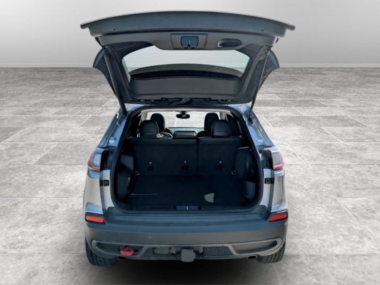 2020 Jeep Cherokee Trailhawk  **VERY LOW KMS - PANO SUNROOF** Photo