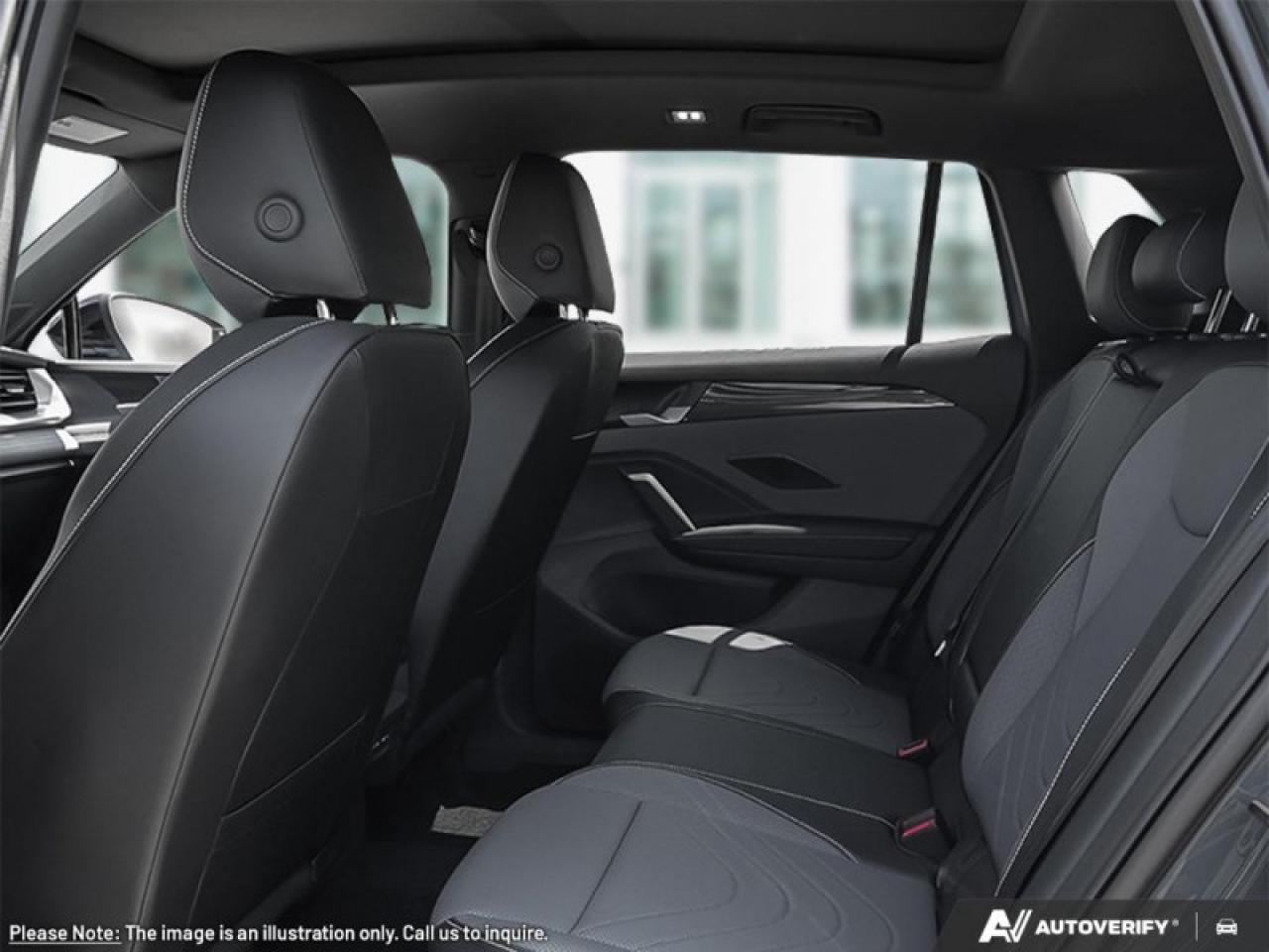 2026 Volkswagen Tiguan Comfortline R-Line Black Edition Photo