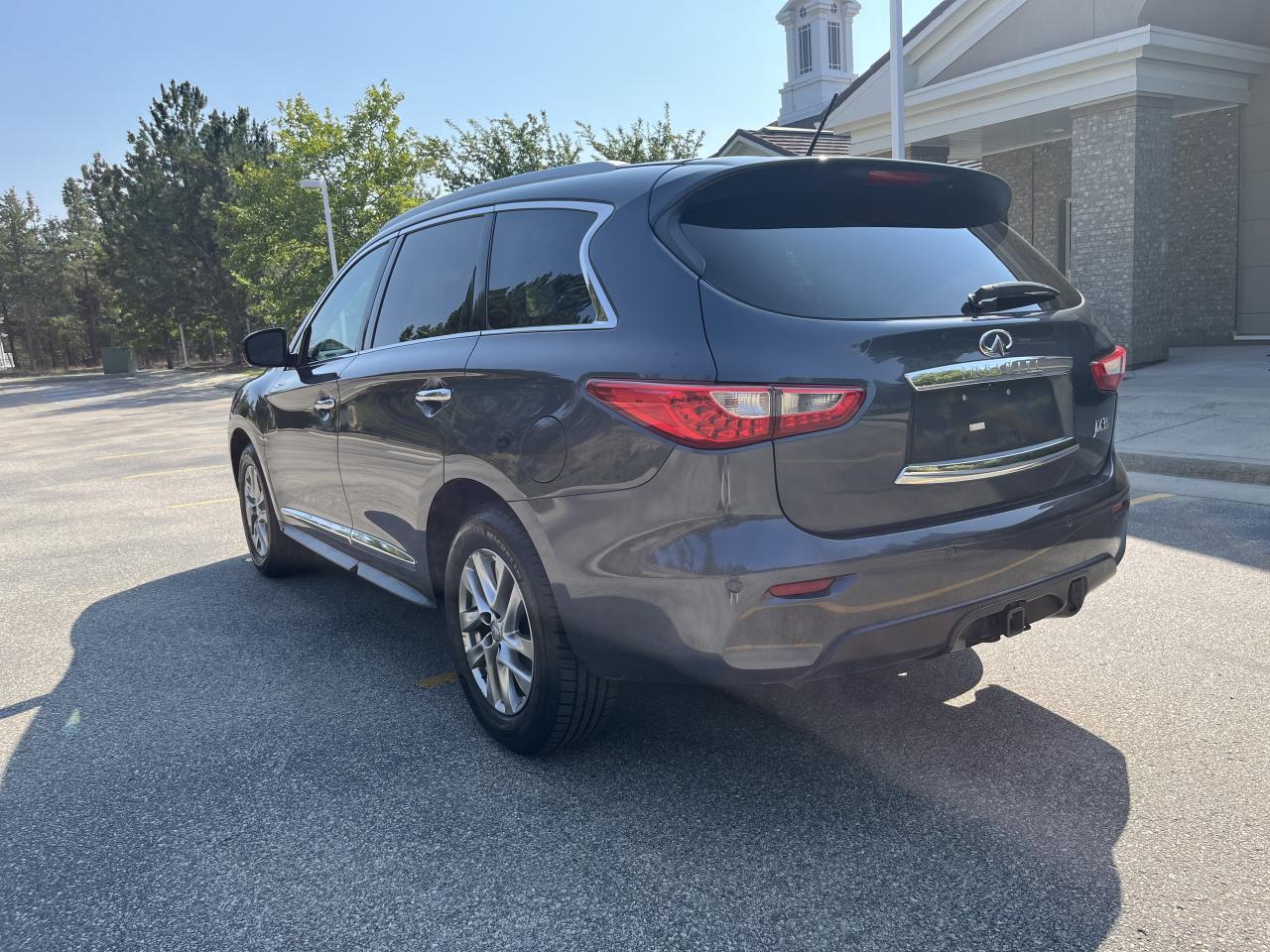 2013 Infiniti JX35 AWD Photo2
