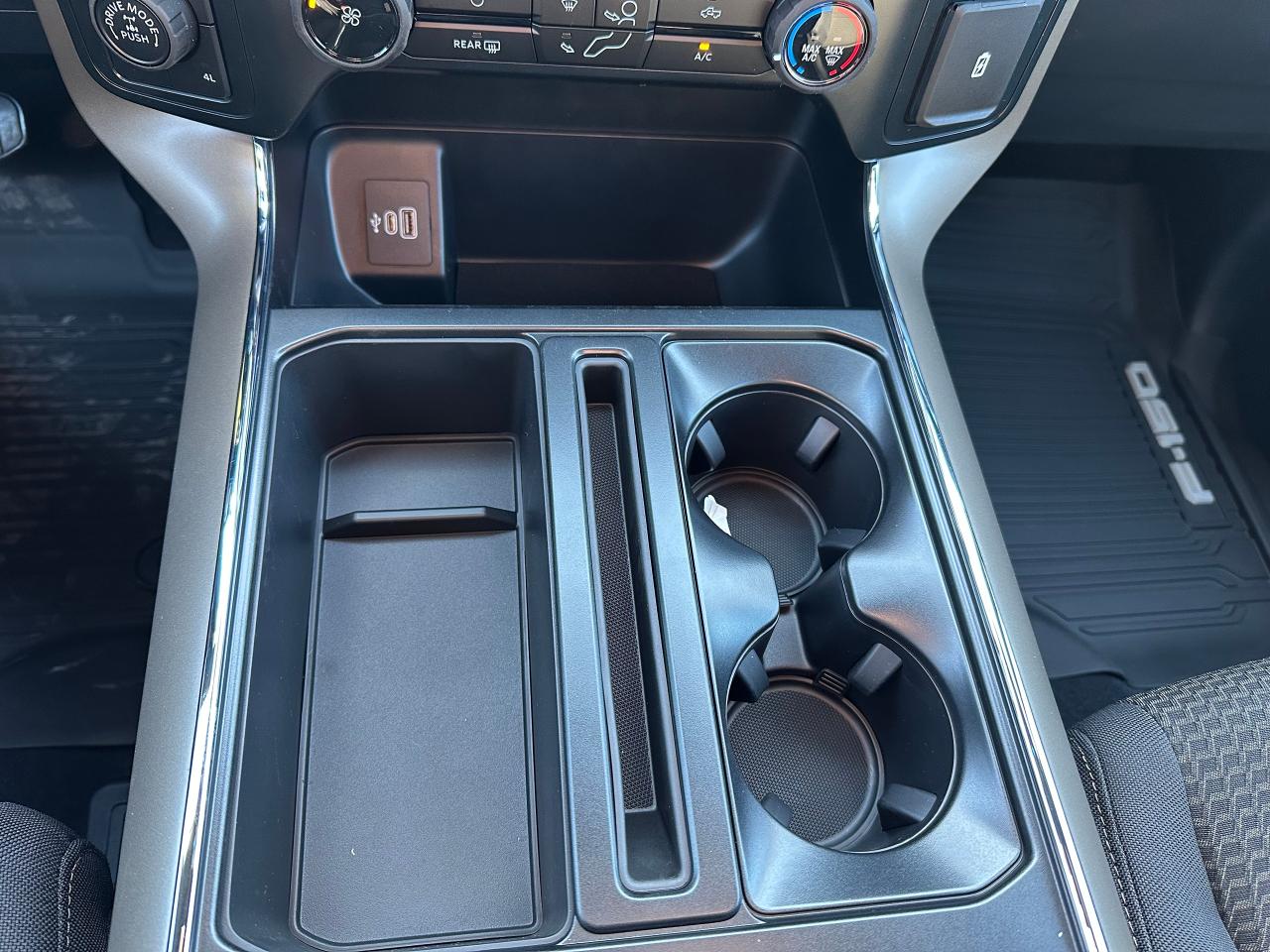 2025 Ford F-150 STX 4WD SuperCrew 5.5' Box 201A Photo5