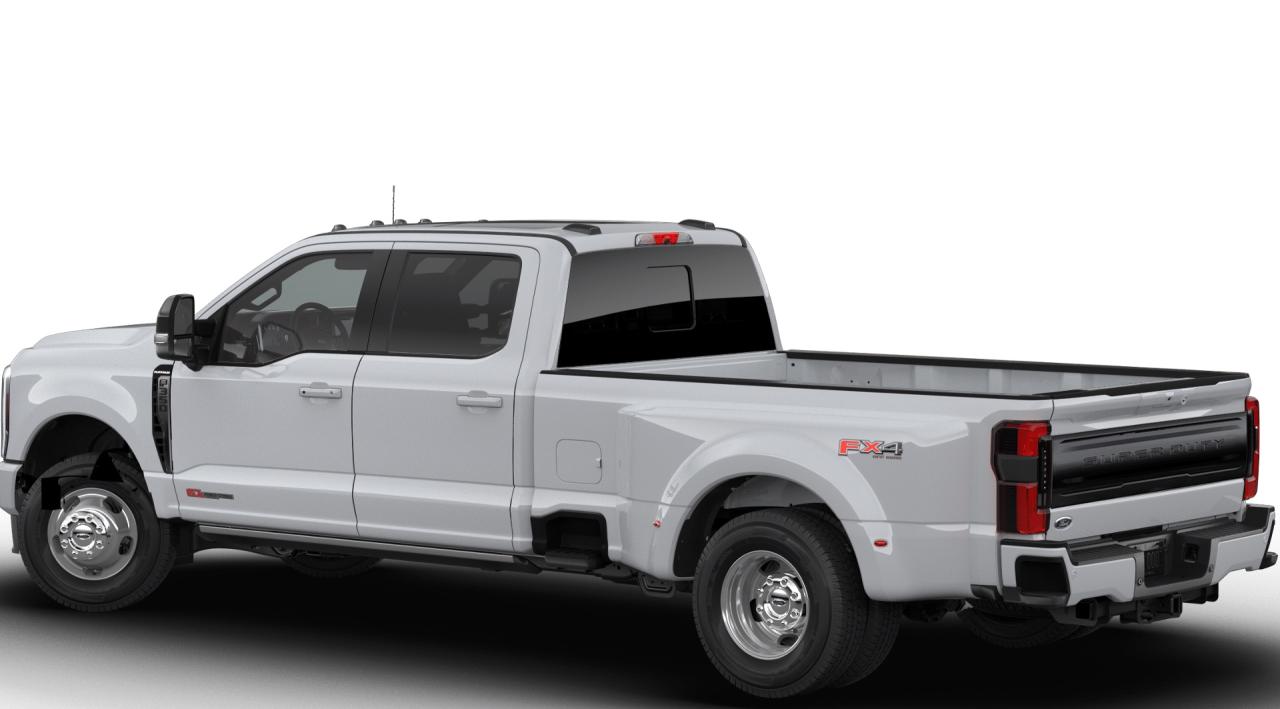 2026 Ford F-350 Super Duty DRW Platinum Photo5