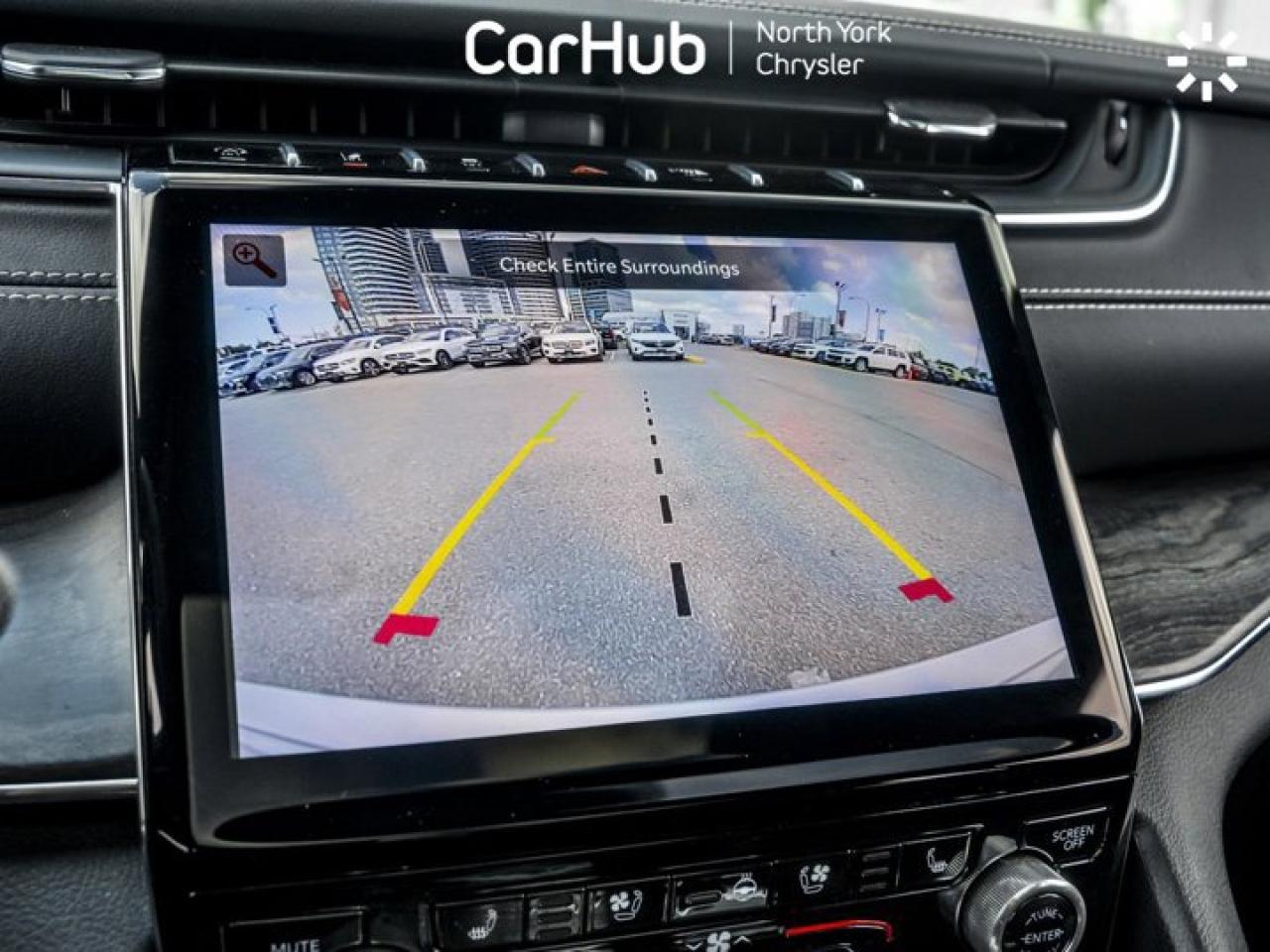 2024 Jeep Grand Cherokee Overland 4x4 Panoroof Trailer Tow Package 19 speaker McIntosh audio system Photo