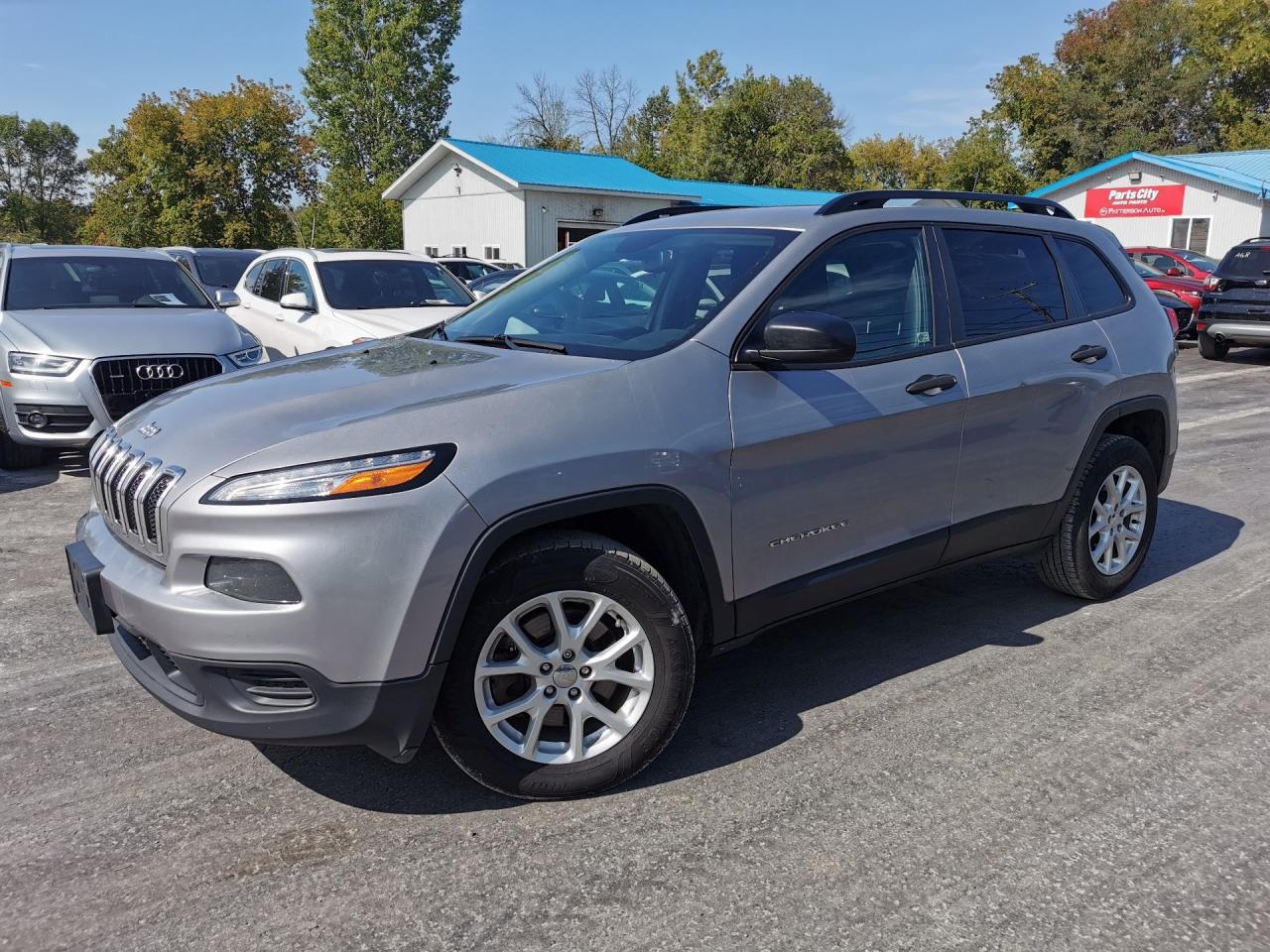 Used 2018 Jeep Cherokee Sport for sale in Madoc, ON