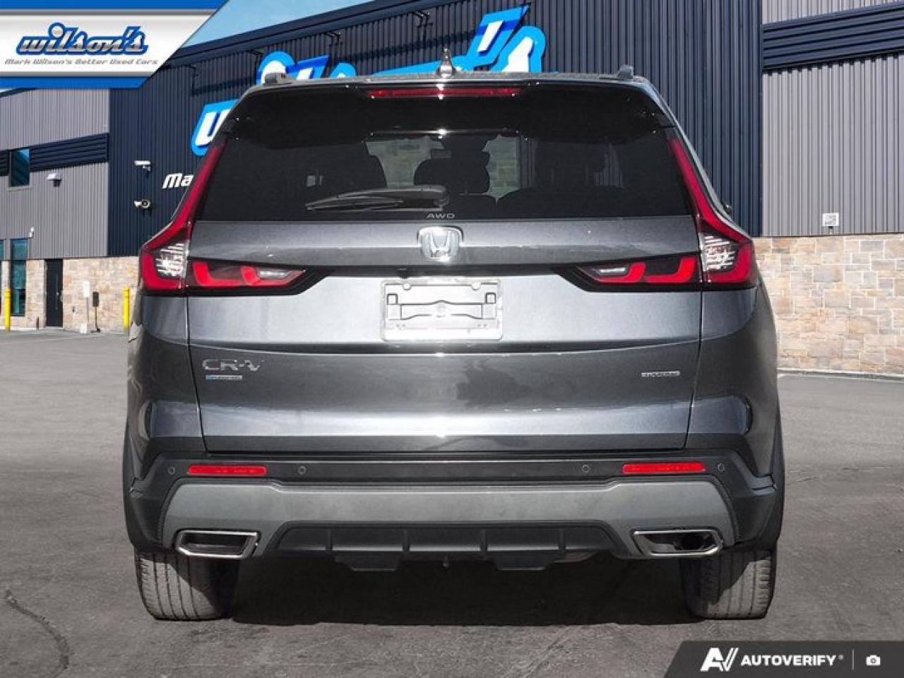 2024 Honda CR-V Hybrid Touring Hybrid | Leather | Sunroof | Nav | Heated Wheel + Seats | CarPlay + Android | and More ! Photo3