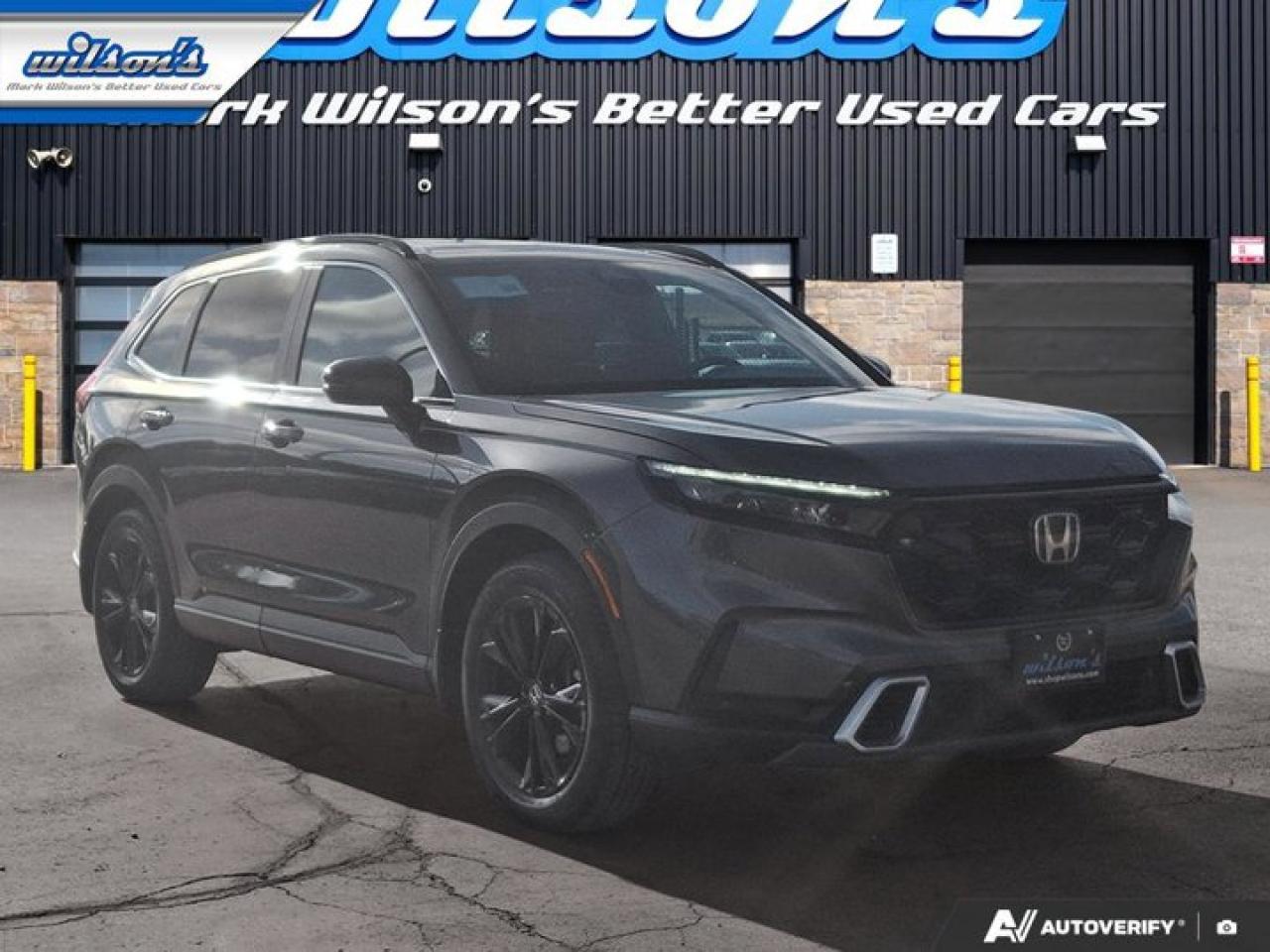 2024 Honda CR-V Hybrid Touring Hybrid | Leather | Sunroof | Nav | Heated Wheel + Seats | CarPlay + Android | and More ! Photo