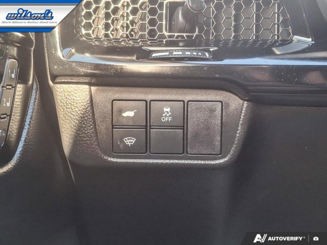 2024 Honda CR-V Hybrid Touring Hybrid | Leather | Sunroof | Nav | Heated Wheel + Seats | CarPlay + Android | and More ! Photo