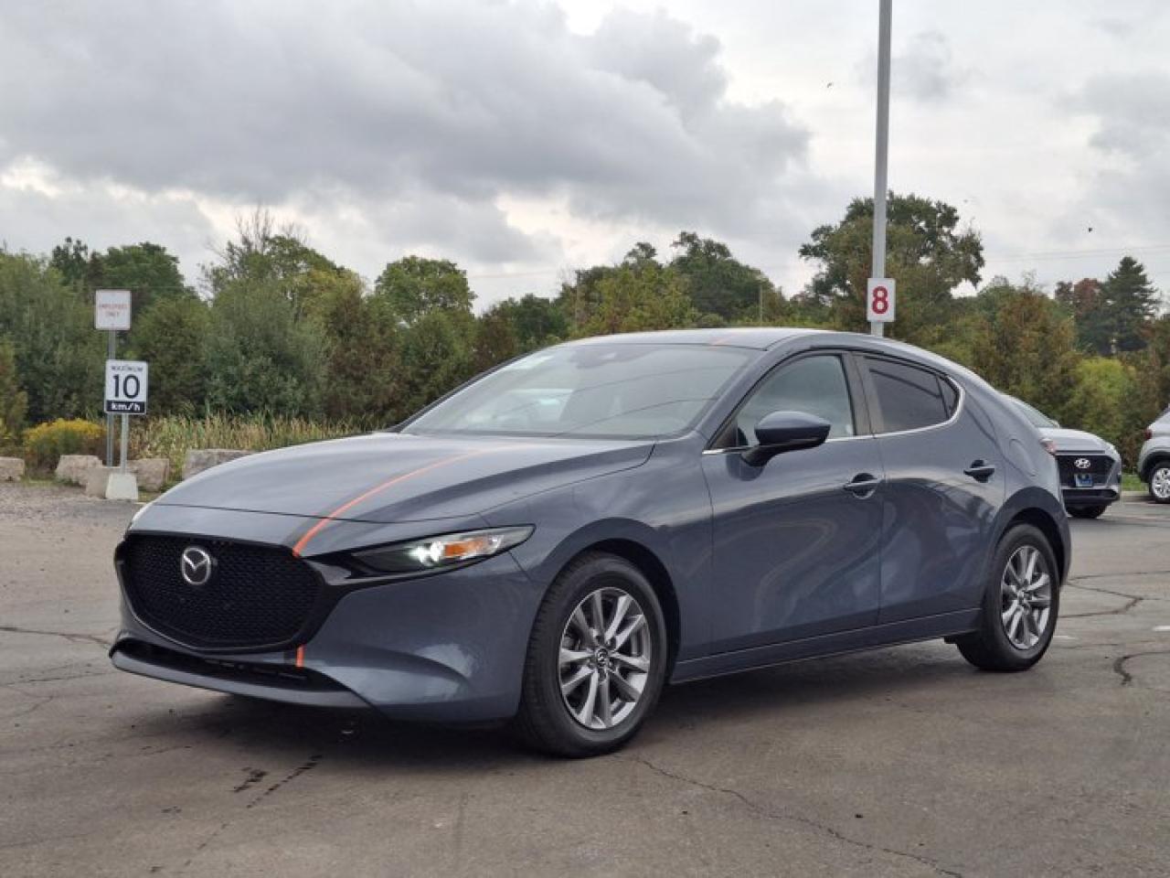 Used 2021 Mazda MAZDA3 Sport GS Hatchback | Leather | Sunroof | Heated Wheel + Seats | Power Seat | Rear Camera | and More ! for sale in Guelph, ON