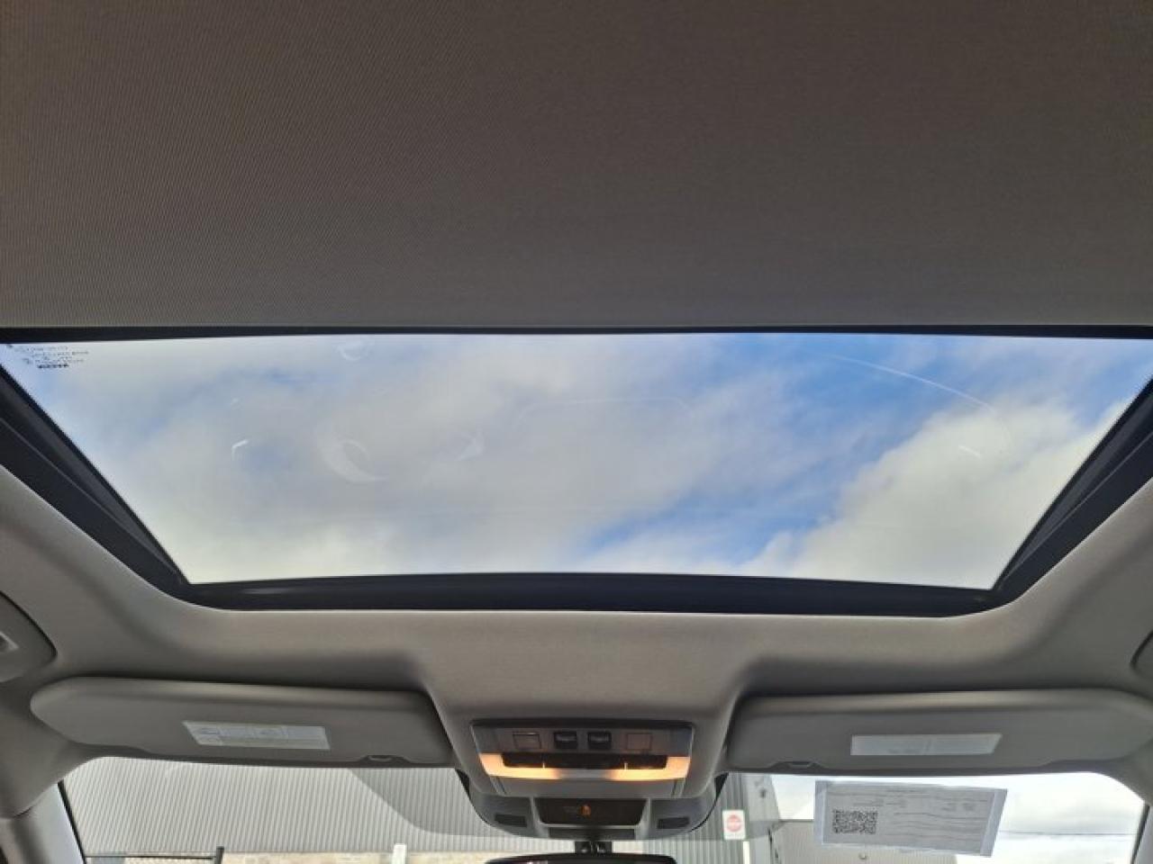 2023 Nissan Rogue SL AWD | Leather | Pano Roof | Nav | Heated Seats + Steering | Remote Start | Power Liftgate & More! Photo