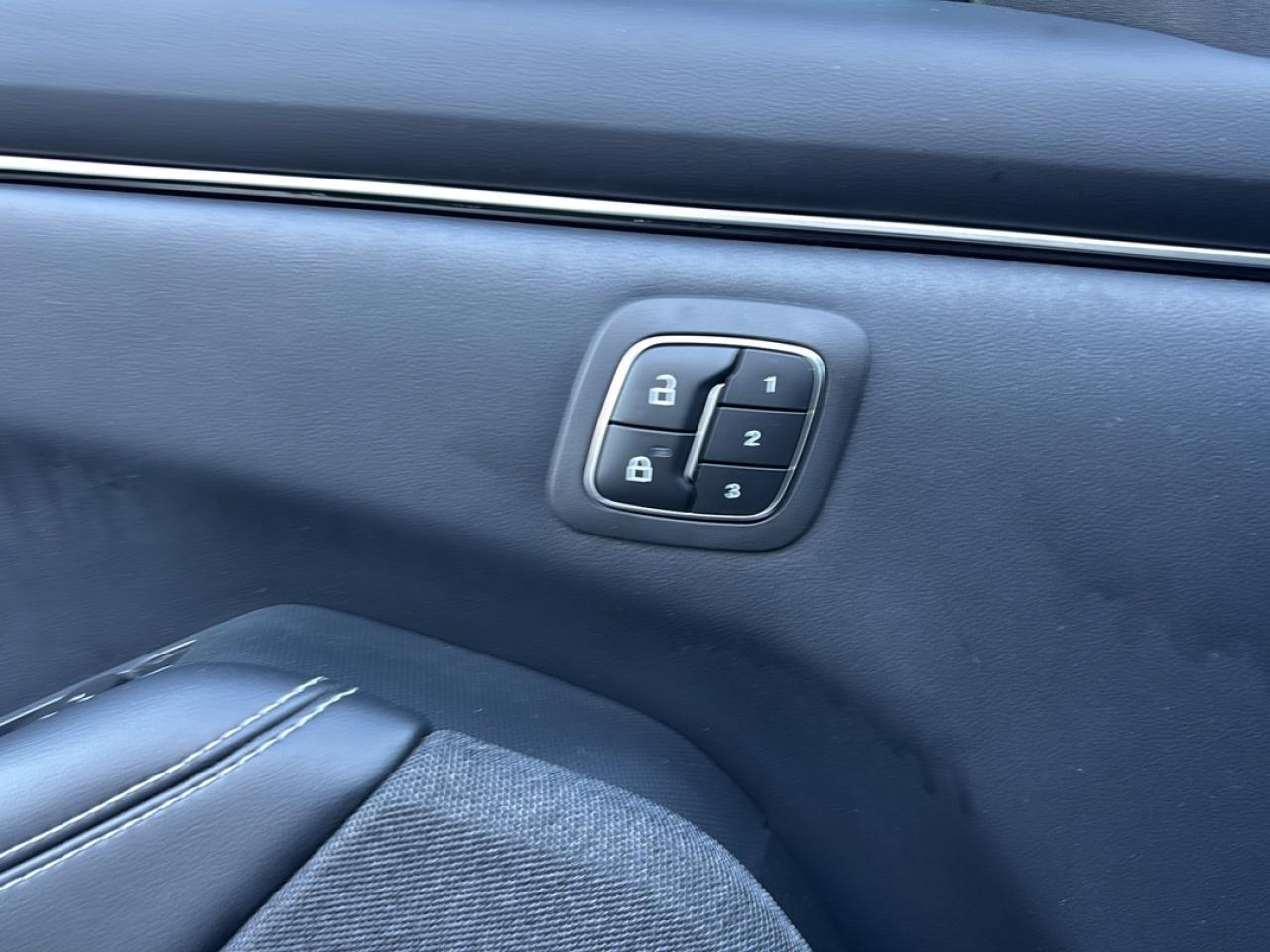 12963275