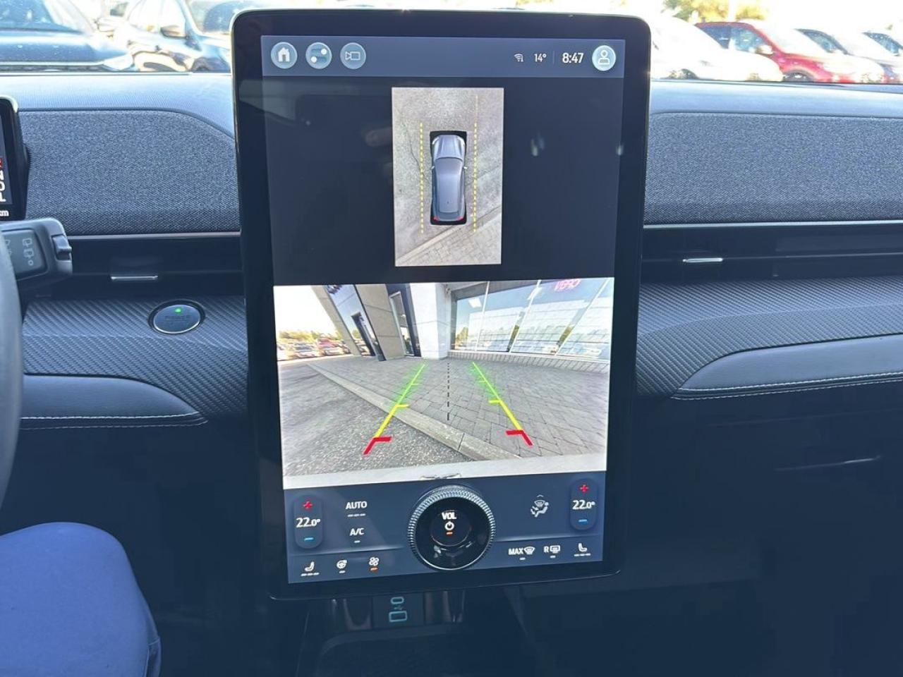 2021 Ford Mustang Mach-E Premium Photo5