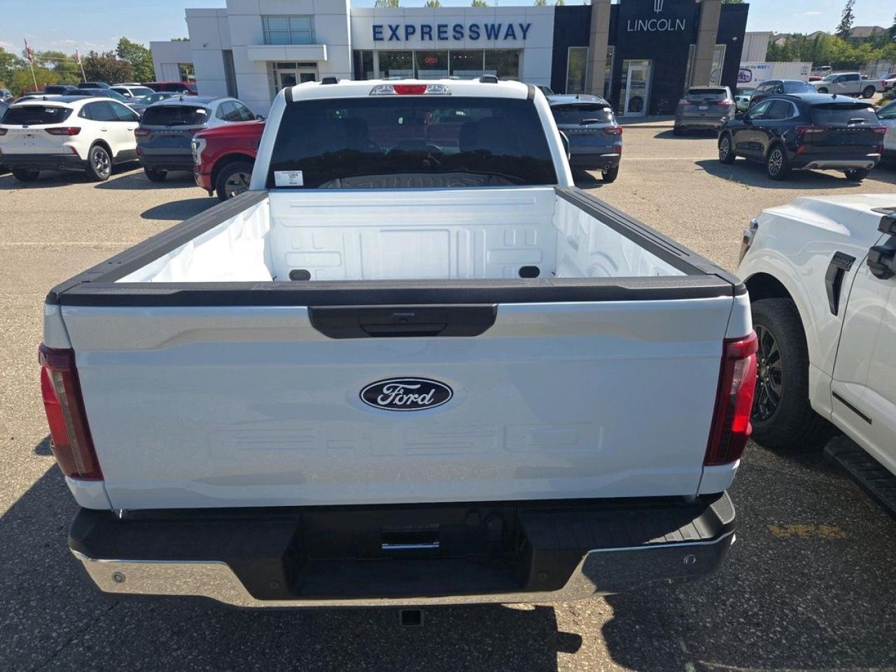 2025 Ford F-150 XLT, TOW HAUL PKG, 18" CHROME ALLOYS Photo4