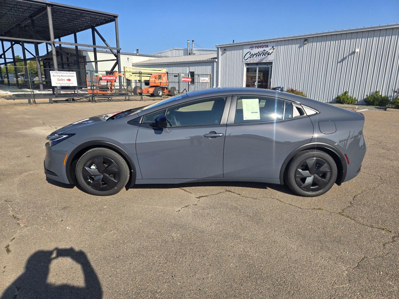 2026 Toyota Prius Plug-In HYBRID SE PRIUS PLUG-IN HYBRID SE Photo