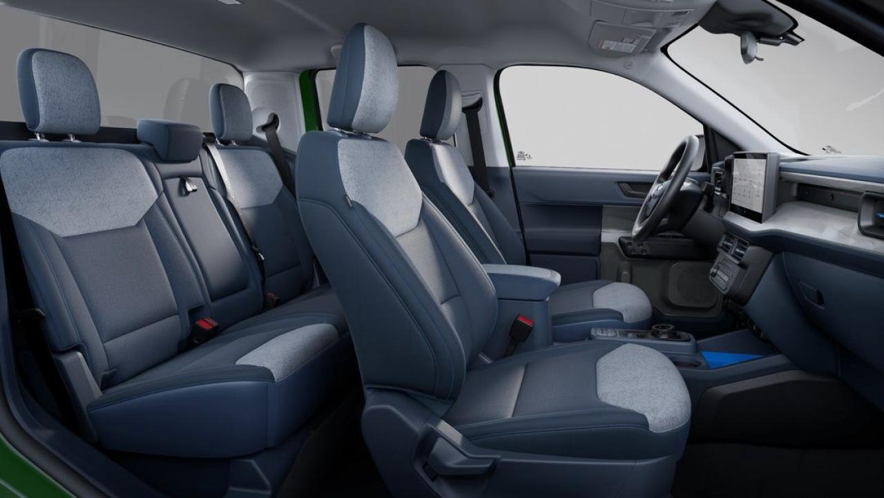 2025 Ford Maverick XLT Photo6