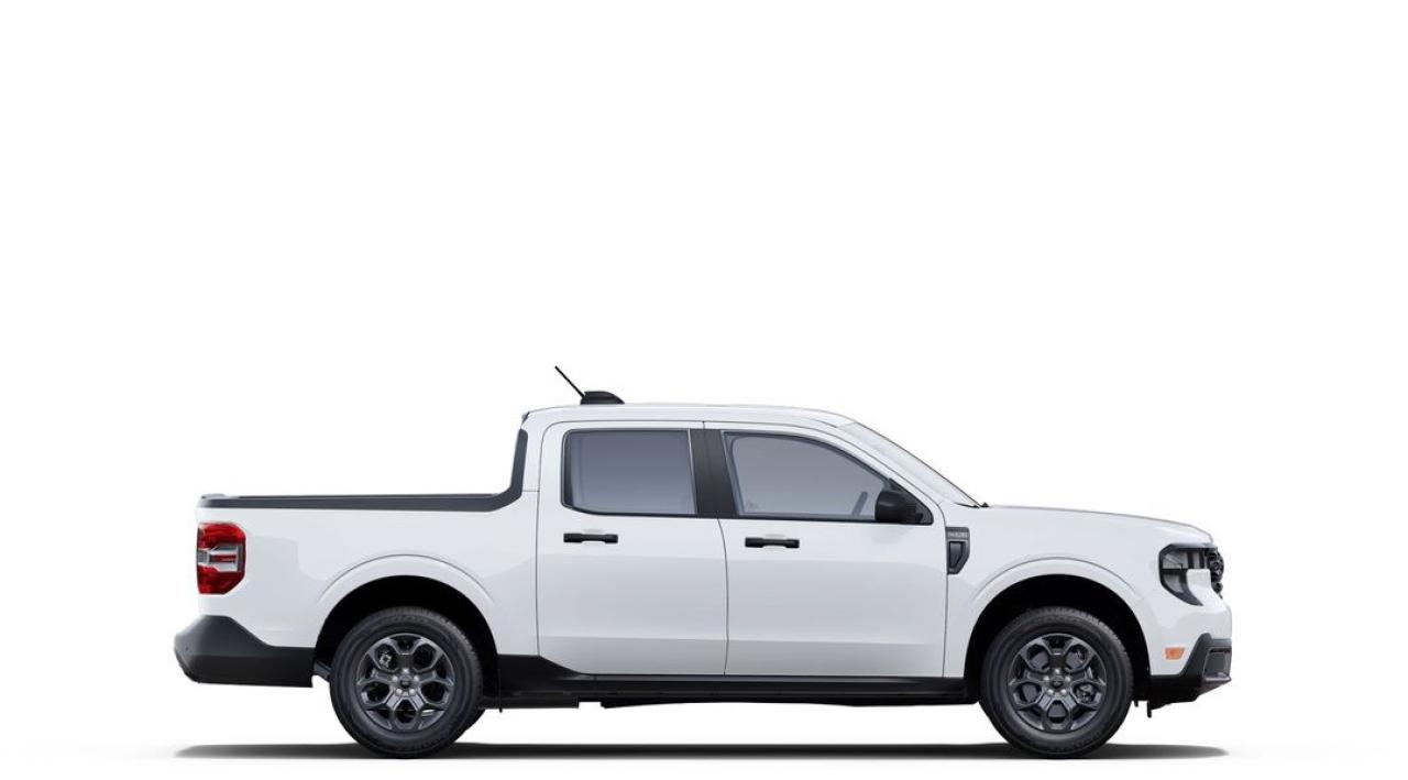2025 Ford Maverick XLT Photo13