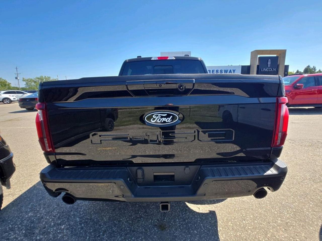 2025 Ford F-150 Lariat Photo5