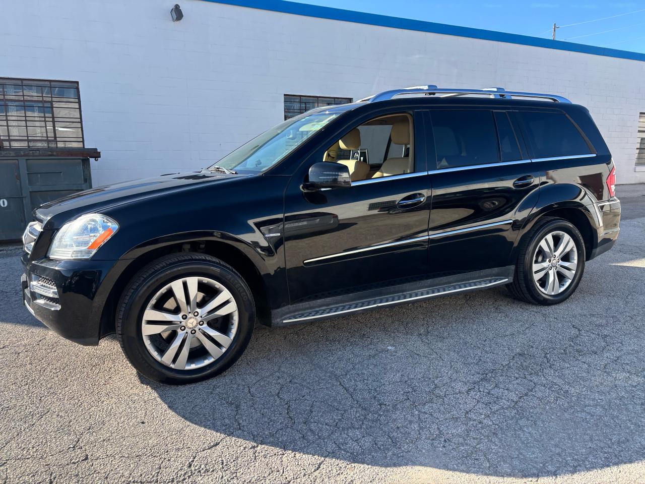 2012 Mercedes-Benz GL-Class GL 350 BlueTec - Photo #5