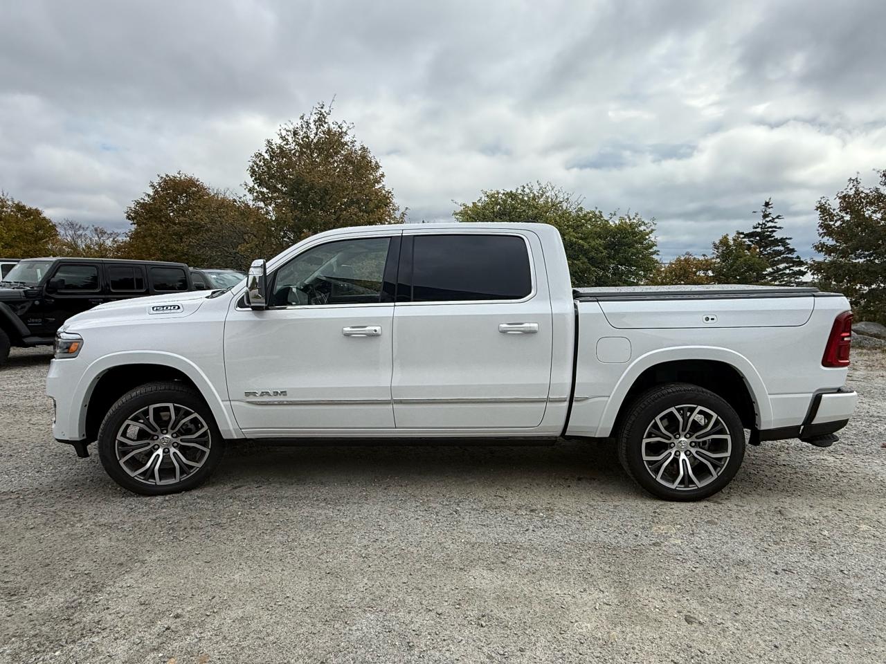 2026 RAM 1500 TUNGSTEN 4X4 CREW CAB 5'7" BOX Photo8