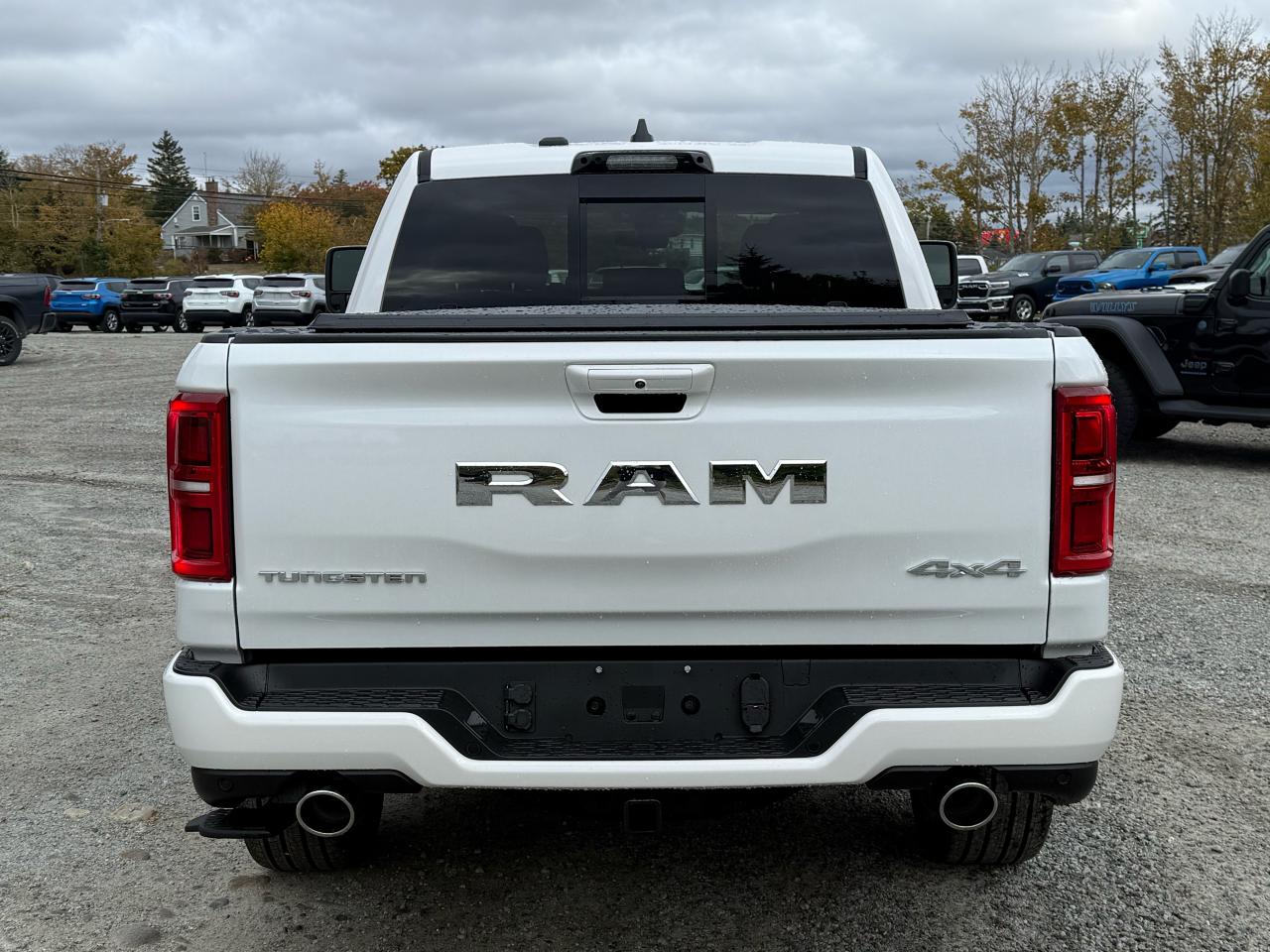 2026 RAM 1500 TUNGSTEN 4X4 CREW CAB 5'7" BOX Photo6