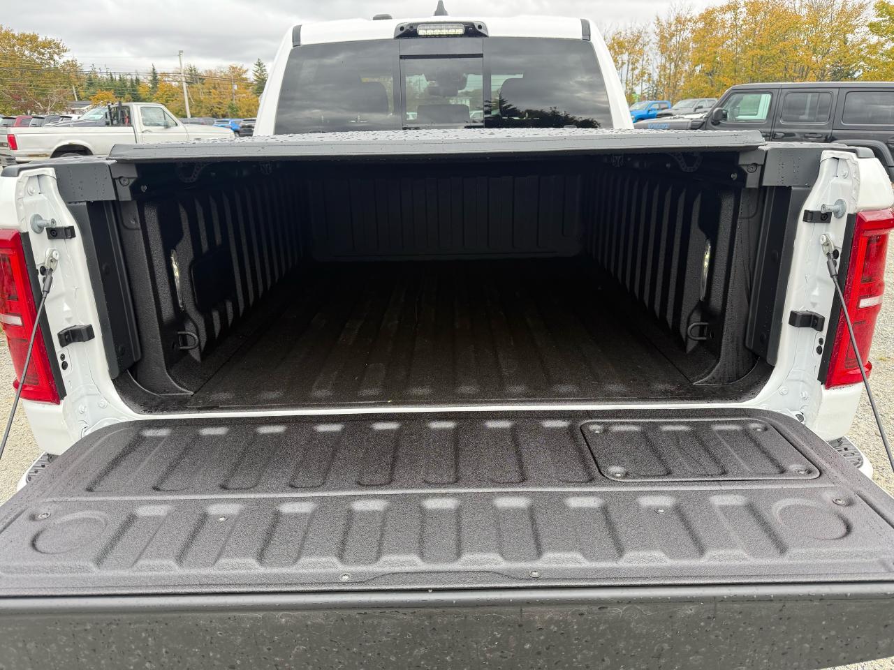 2026 RAM 1500 TUNGSTEN 4X4 CREW CAB 5'7" BOX Photo25