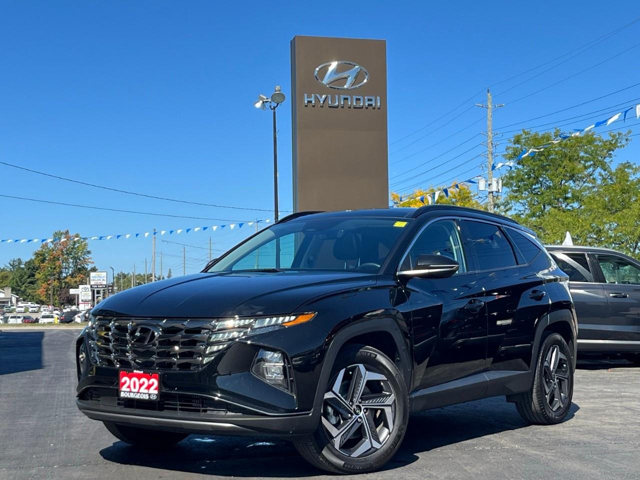 Used 2022 Hyundai Tucson Hybrid Luxury AWD for sale in Midland, ON