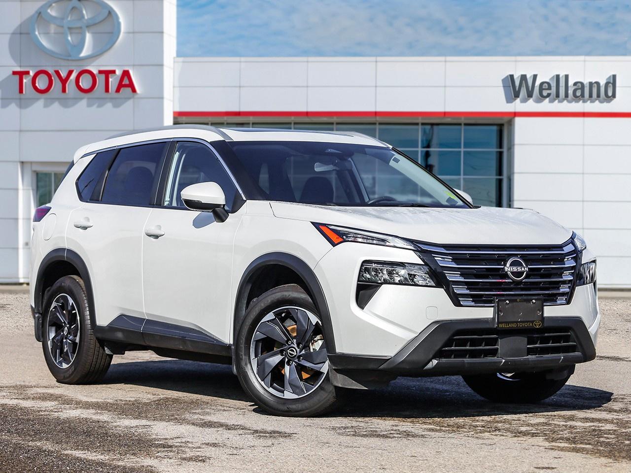 Used 2024 Nissan Rogue SV MOONROOF for sale in Welland, ON