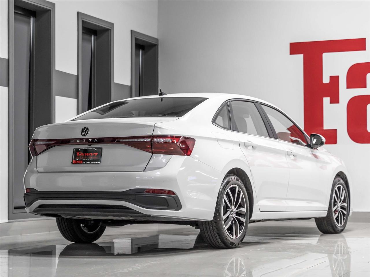 2025 Volkswagen Jetta $289 BI WEEKLY COMFORTLINE|ADAPT CRUISE|BLINDSPOT|LANE ASSIST Photo