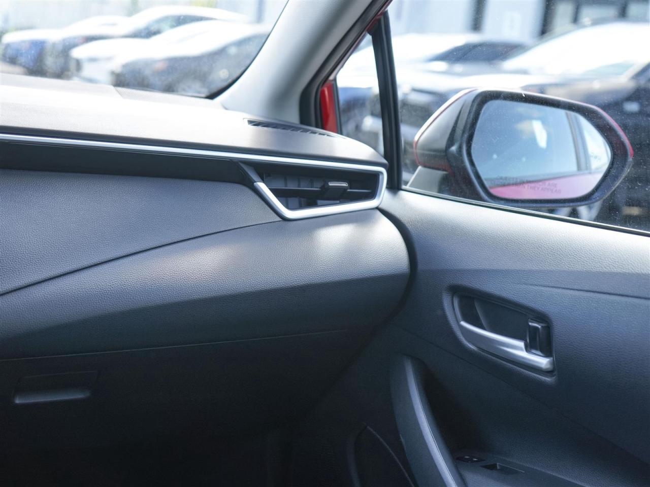 2021 Toyota Corolla LE | UPGRADE | SUNROOF | NO ACCIDENTS | 19 SERV REC Photo