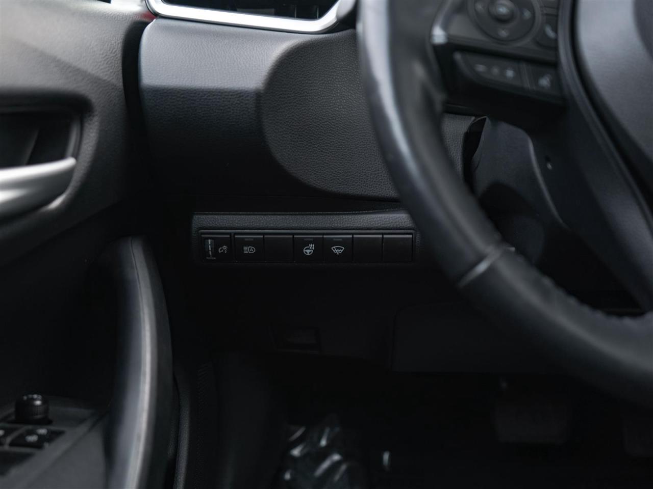 2021 Toyota Corolla LE | UPGRADE | SUNROOF | NO ACCIDENTS | 19 SERV REC Photo