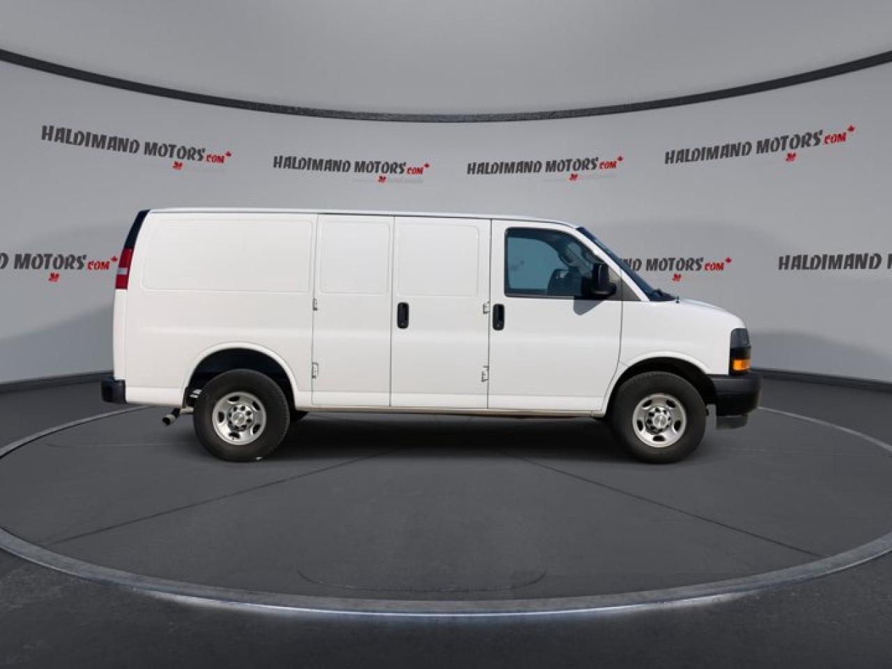 2023 Chevrolet Express Cargo Van 2500 Photo