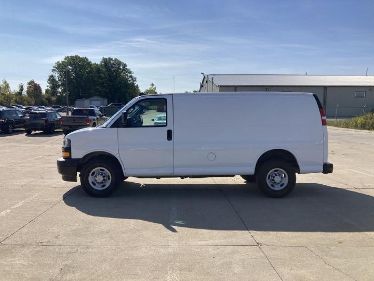 2023 Chevrolet Express Cargo Van 2500 Photo