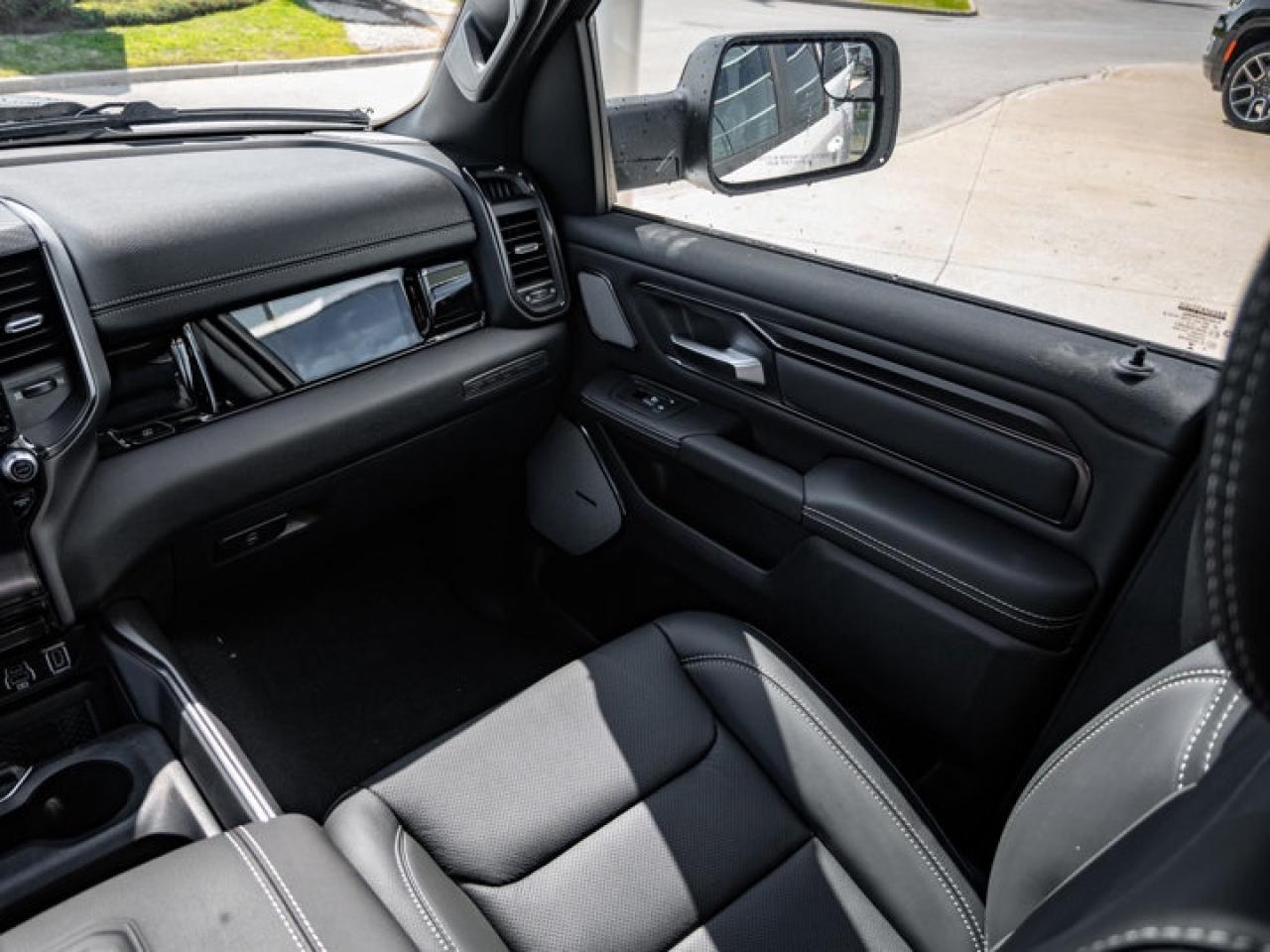 2026 RAM 1500 SPORT Photo