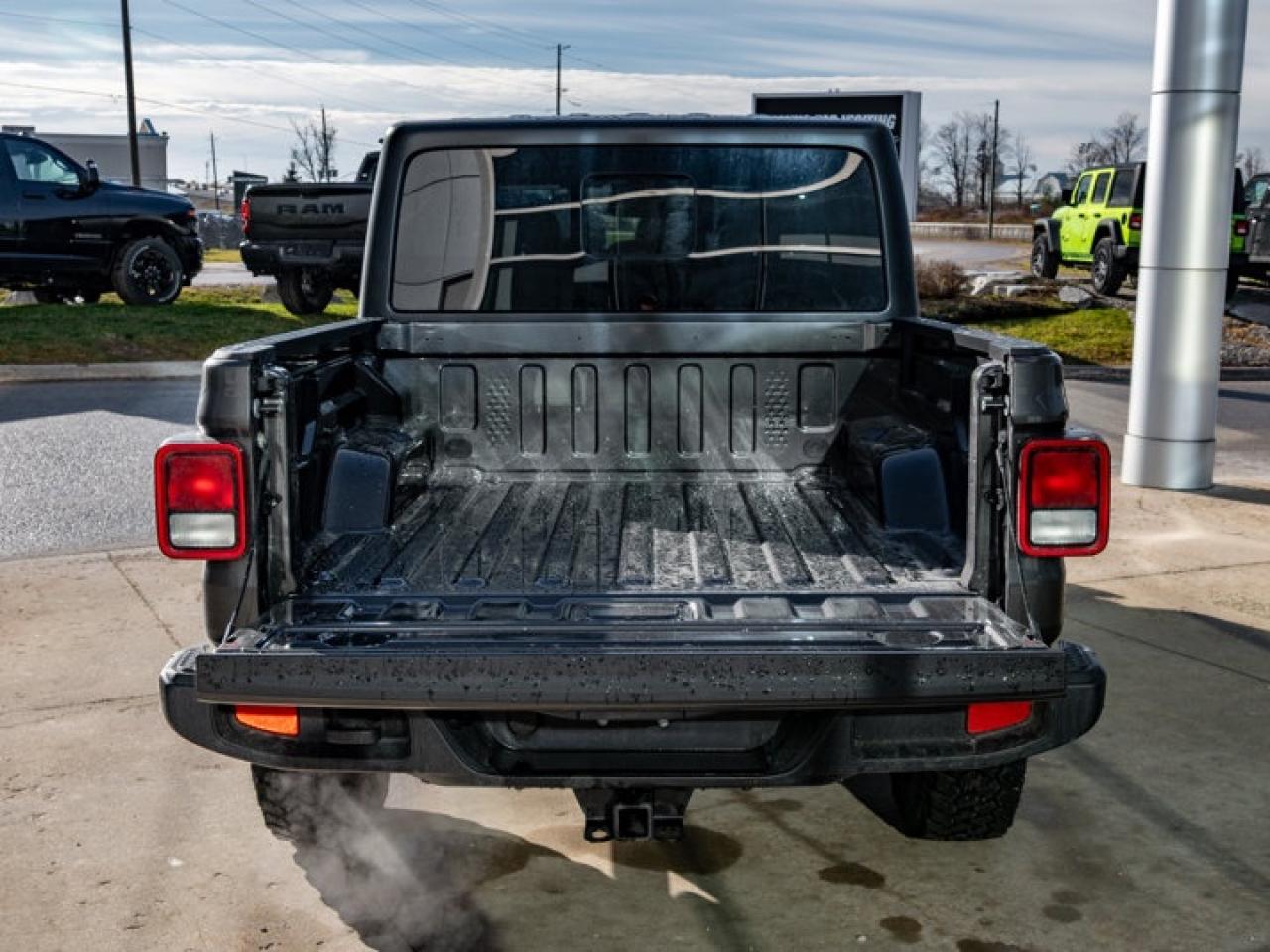 2026 Jeep Gladiator Willys Photo