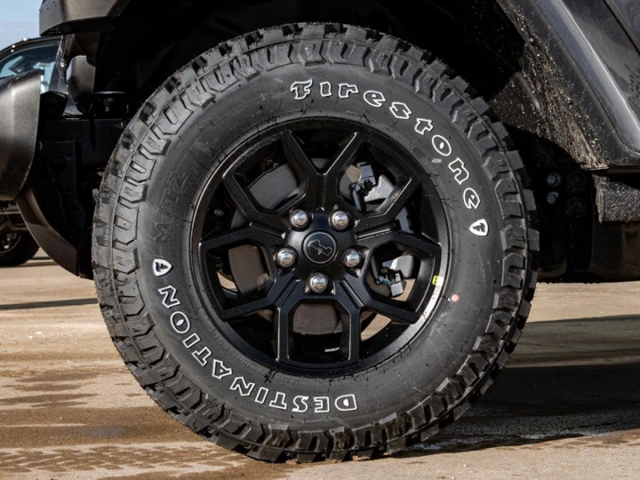 2026 Jeep Gladiator Willys Photo