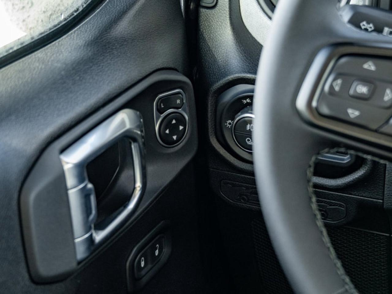 2026 Jeep Gladiator Willys Photo