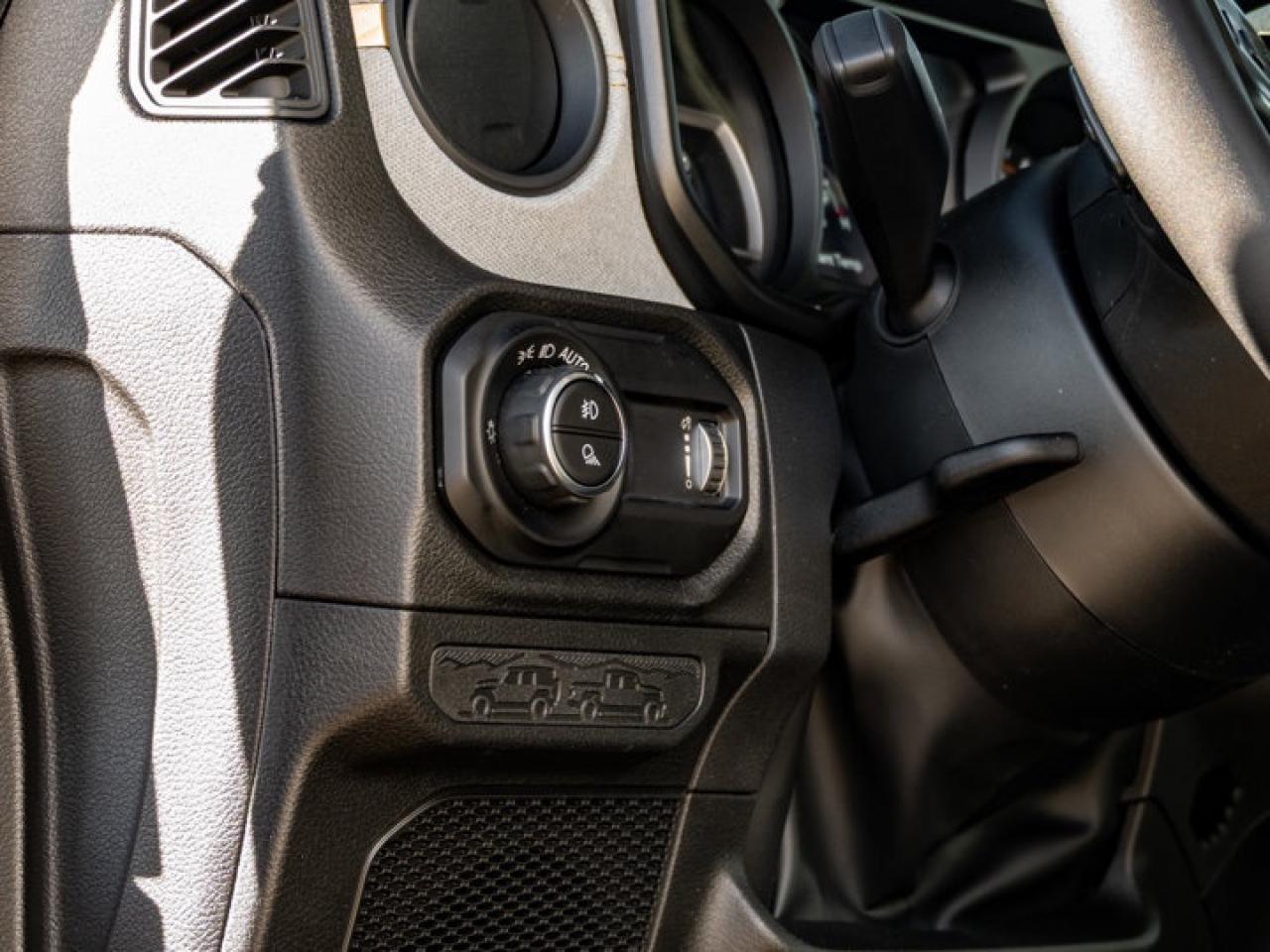 2026 Jeep Gladiator Willys Photo