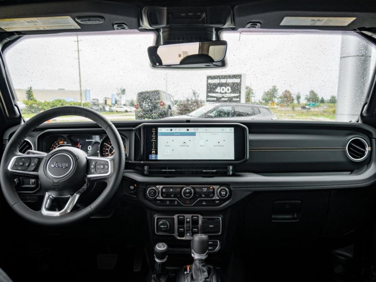 2025 Jeep Wrangler Sahara Photo