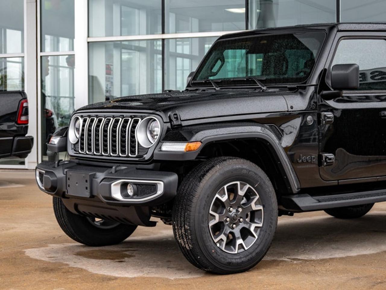 2025 Jeep Wrangler Sahara Photo