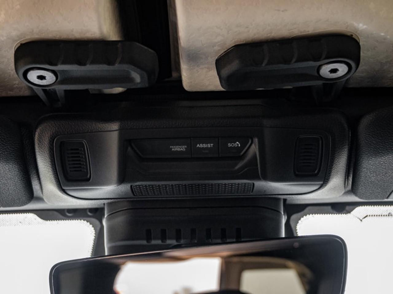 2025 Jeep Wrangler Sahara Photo