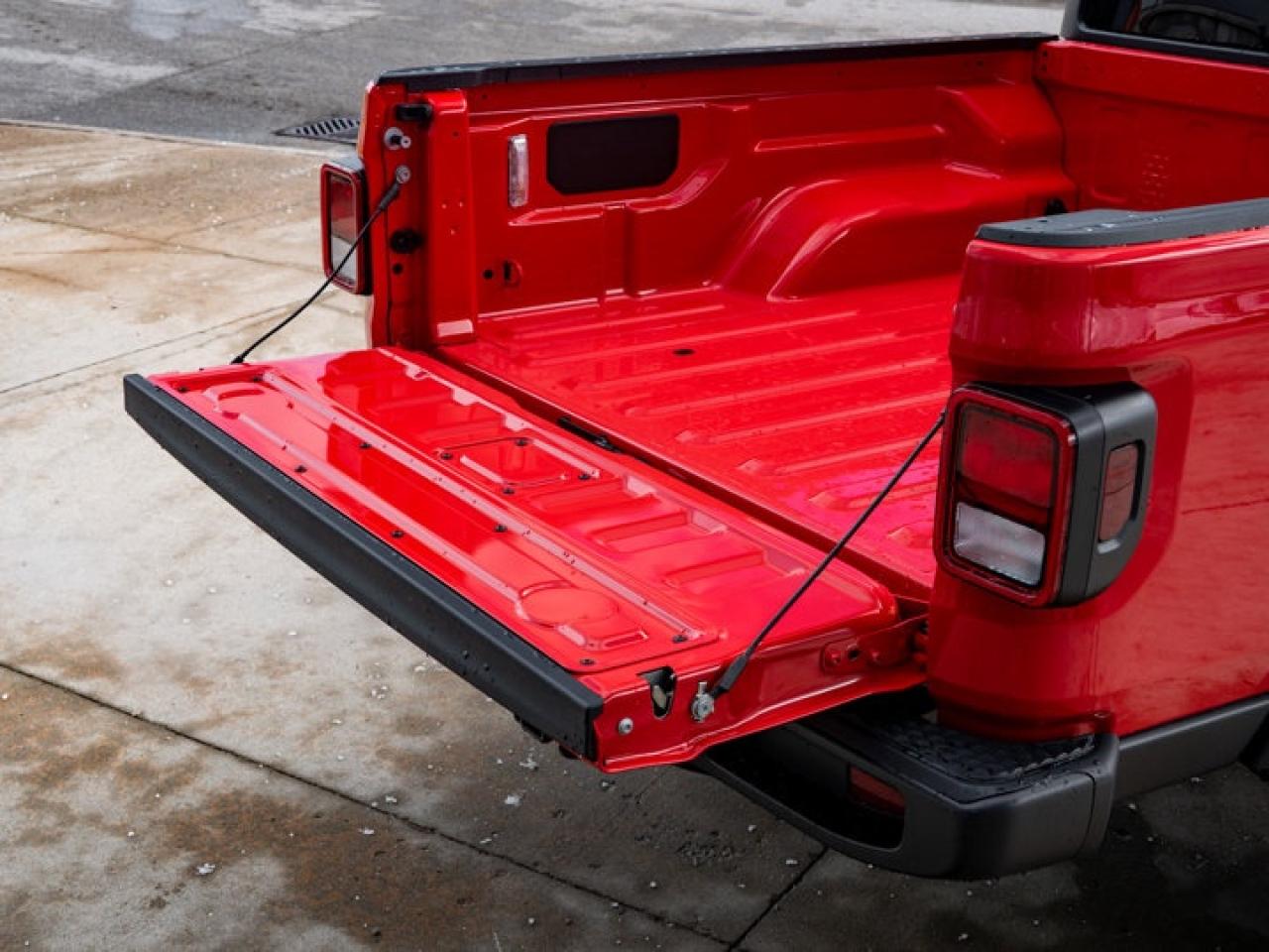 2026 Jeep Gladiator Willys Photo