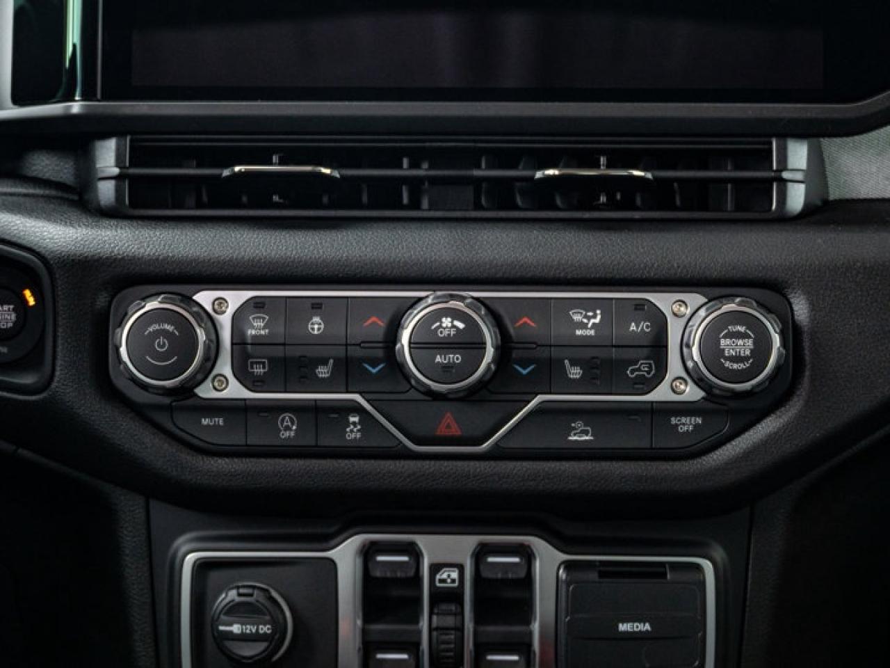 2026 Jeep Gladiator Willys Photo