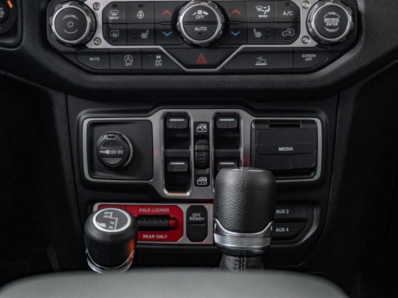 2026 Jeep Gladiator Willys Photo