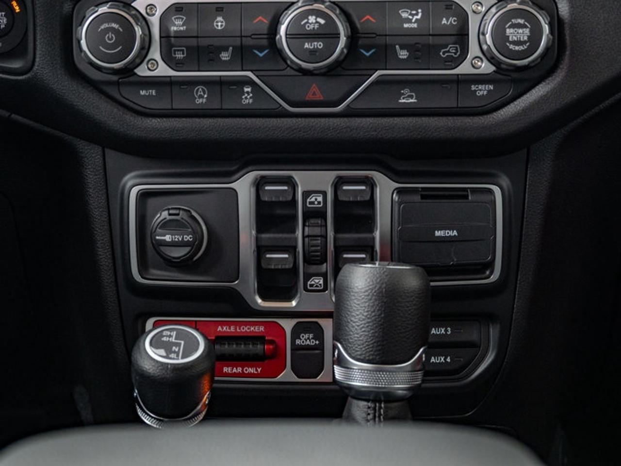 2026 Jeep Gladiator Willys Photo