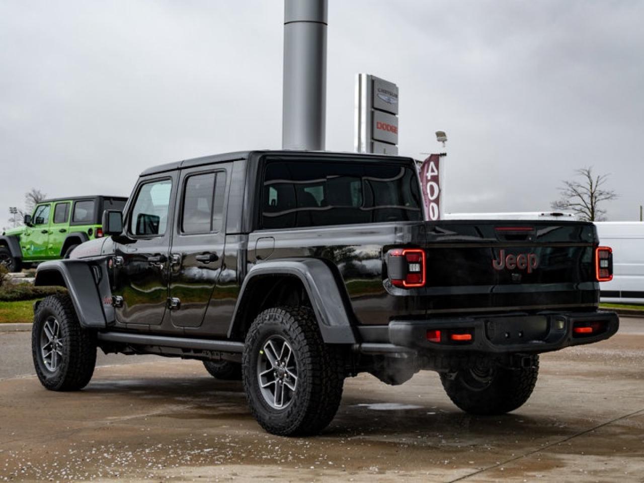 2026 Jeep Gladiator MOJAVE X Photo