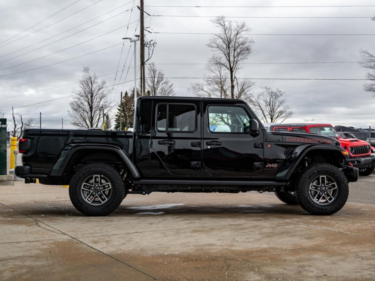 2026 Jeep Gladiator MOJAVE X Photo