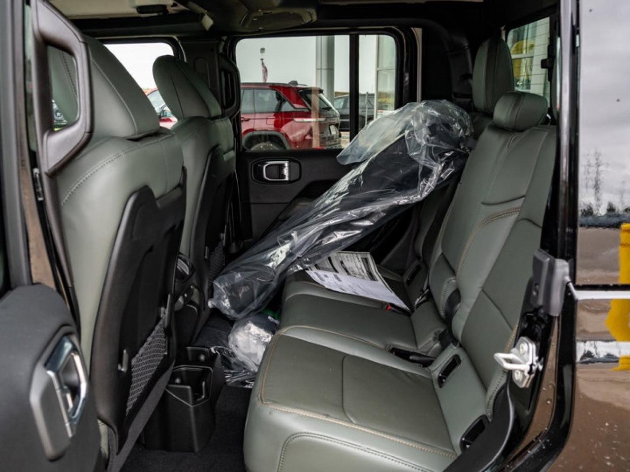 2026 Jeep Gladiator MOJAVE X Photo