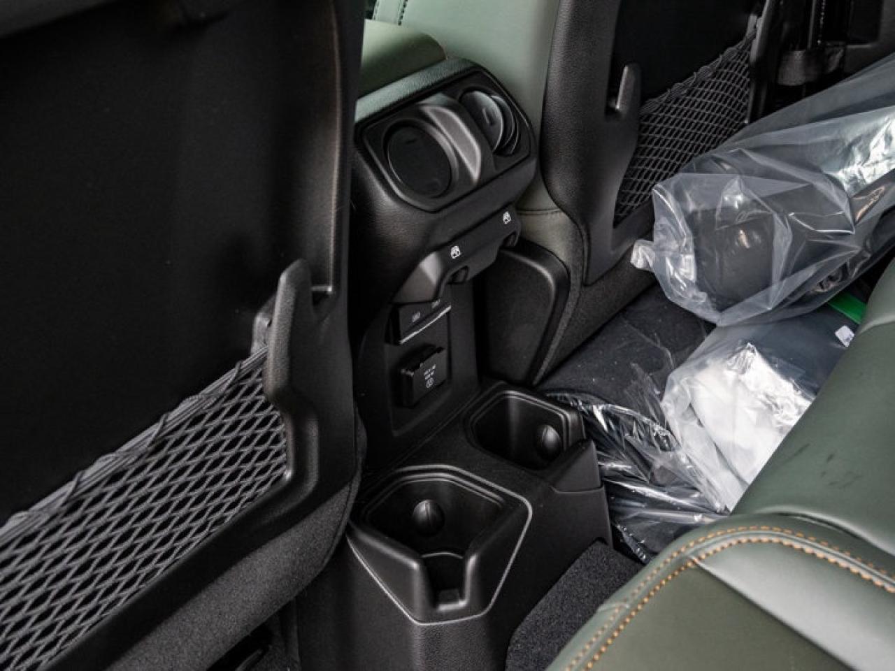 2026 Jeep Gladiator MOJAVE X Photo