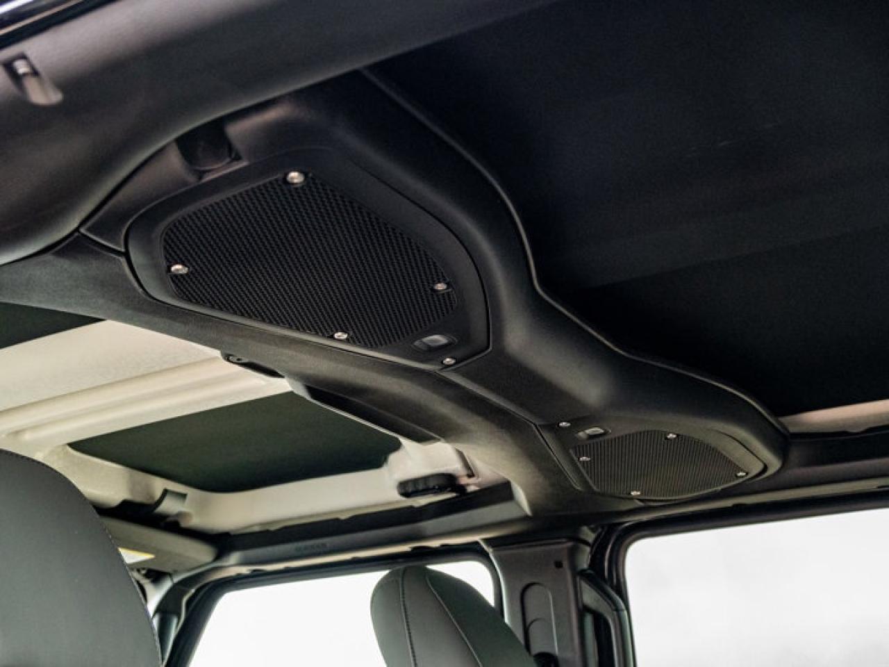 2026 Jeep Gladiator MOJAVE X Photo