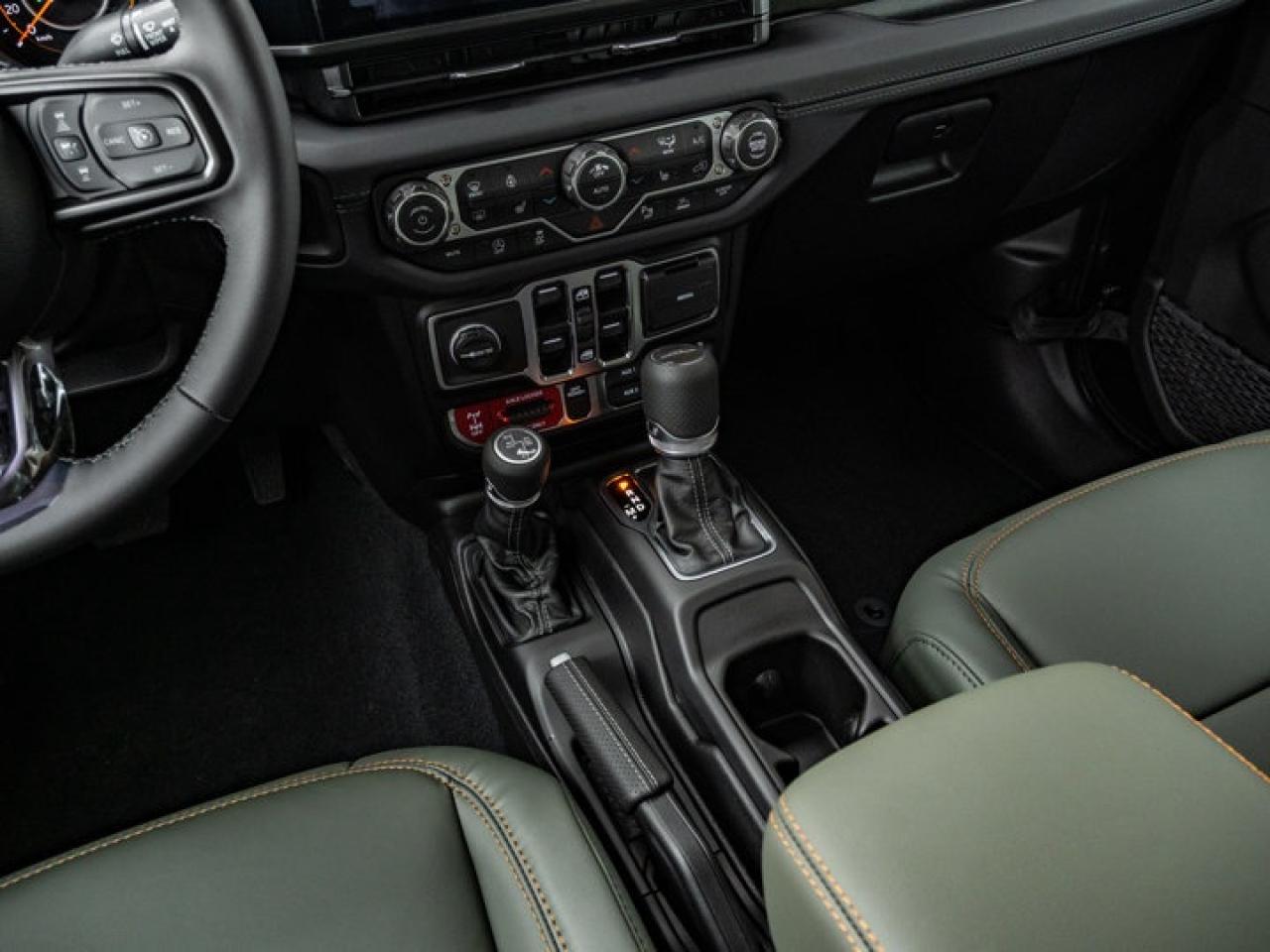 2026 Jeep Gladiator MOJAVE X Photo